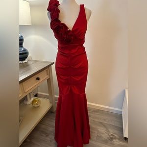 Elegant Red Prom Dress with Floral Detail